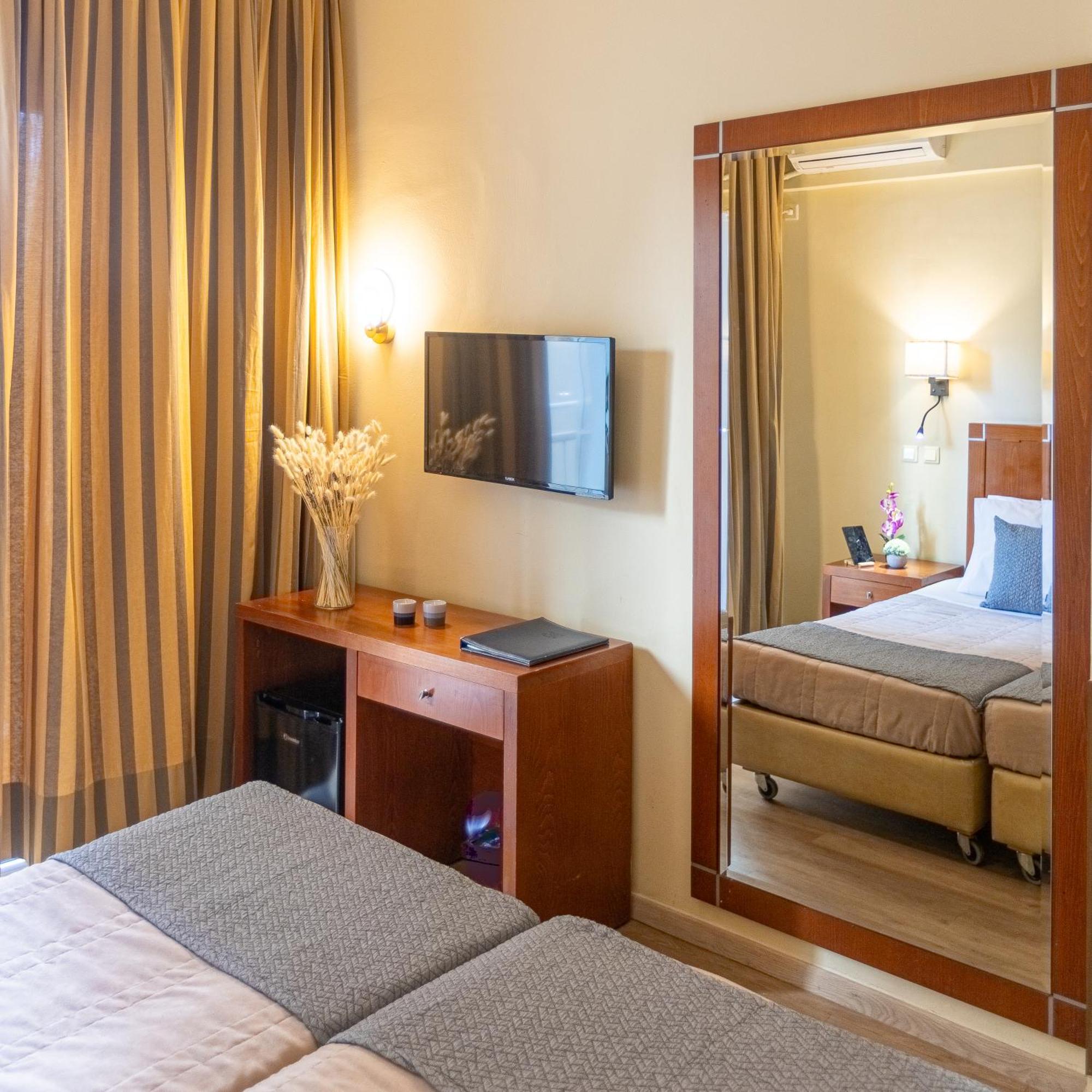 Hotel Marina Athens Luaran gambar